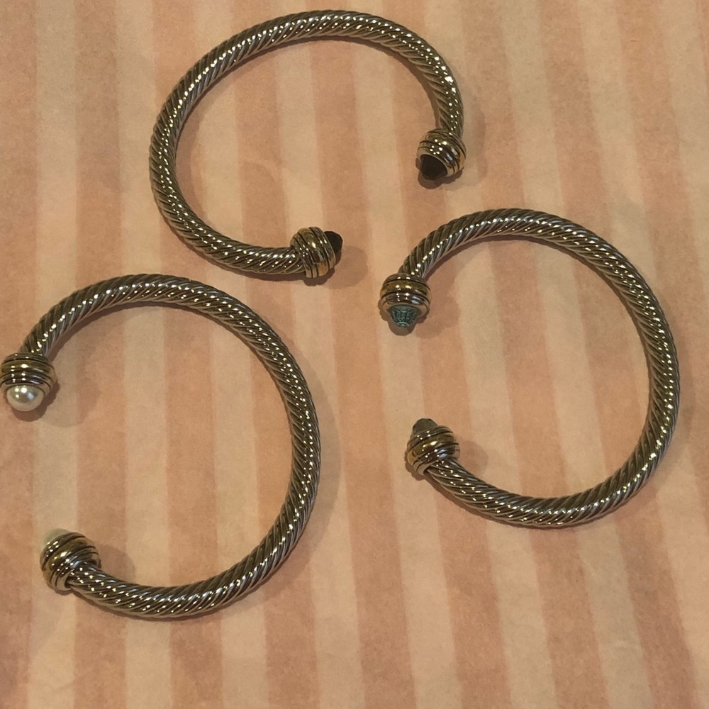 Silver tone bracelet
